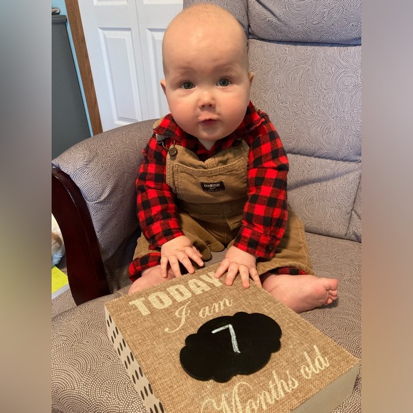 2/$5 Milestone Baby Photo Sign - "How many months old" - Picture 5 of 5